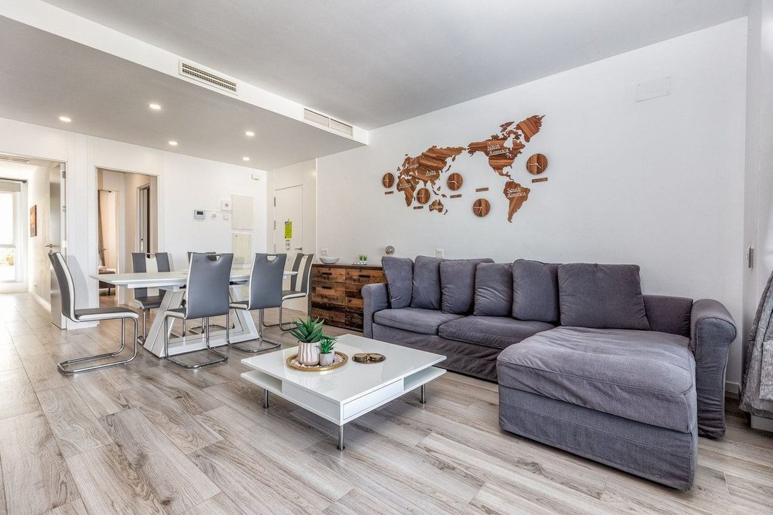 Wohnung in Cancelada, Estepona, Andalusien 1 - 18857597