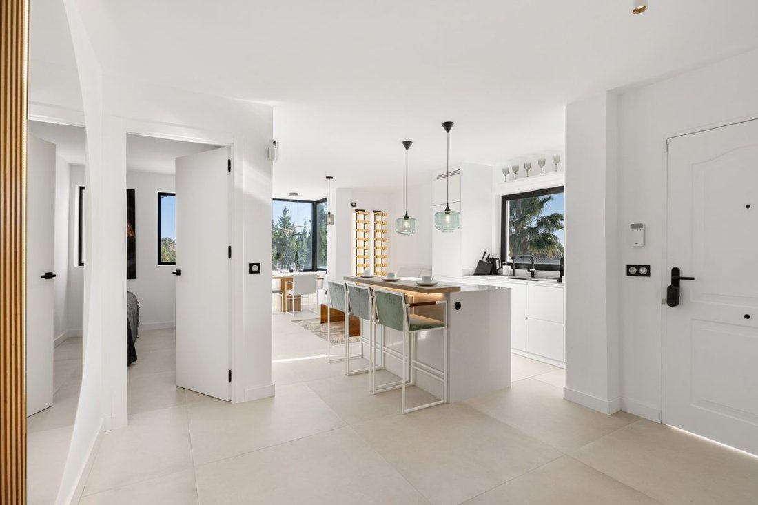 Appartamento a Puerto Banus, Marbella, Spagna 2 - 18862821