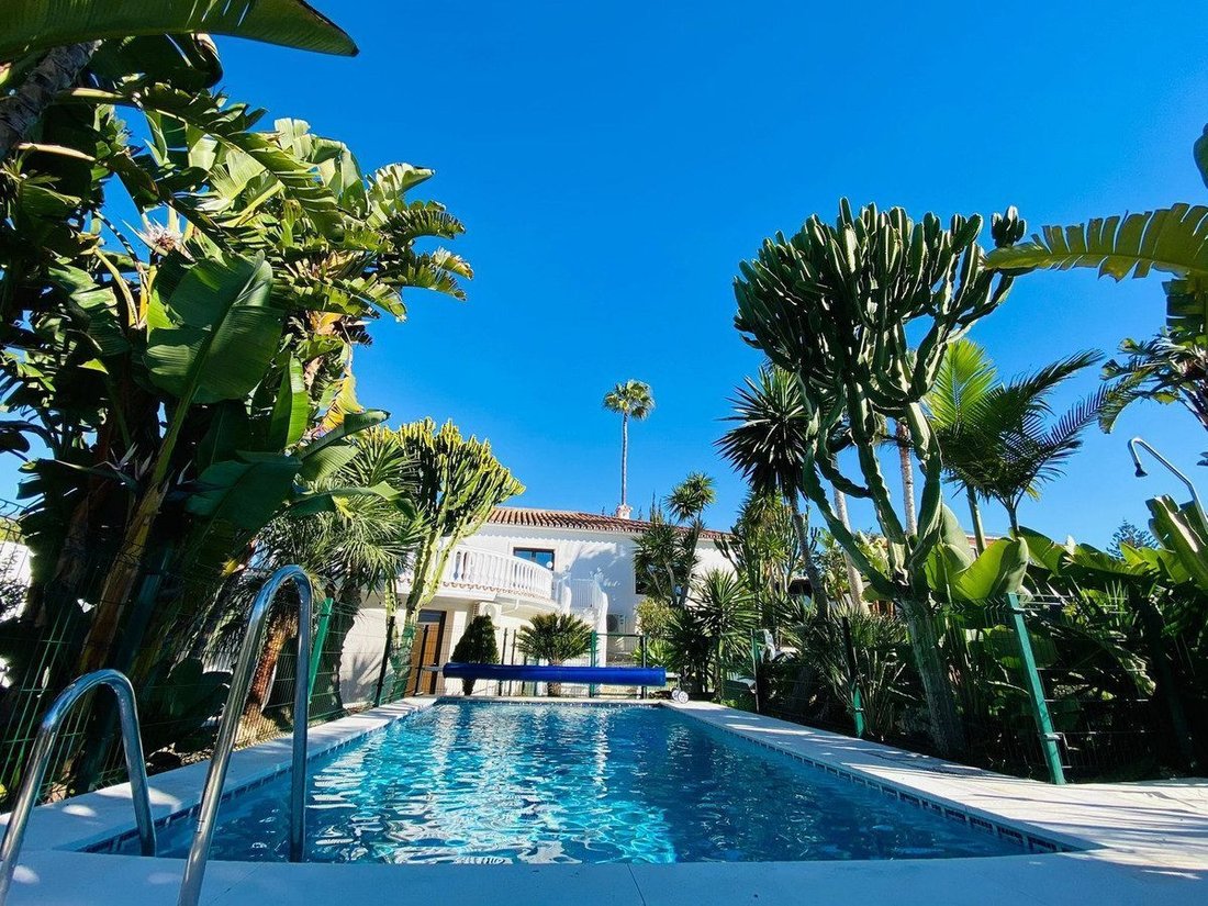 Villa in Marbella, Andalusia, Spain 4 - 18856405