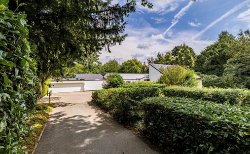 Villa in Hoeilaart, Flanders, Belgium 1