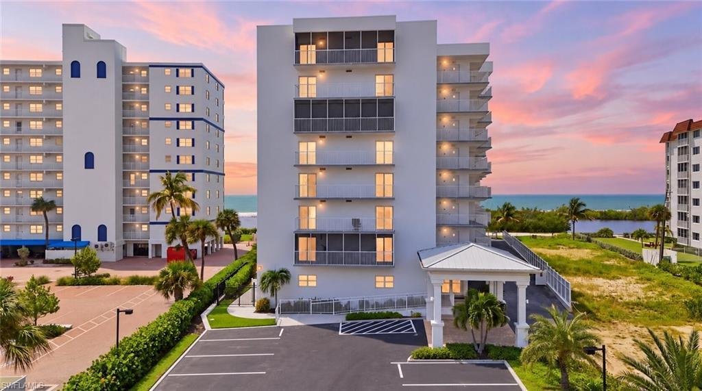 Condo in Fort Myers Beach, Florida, United States 1 - 18848134