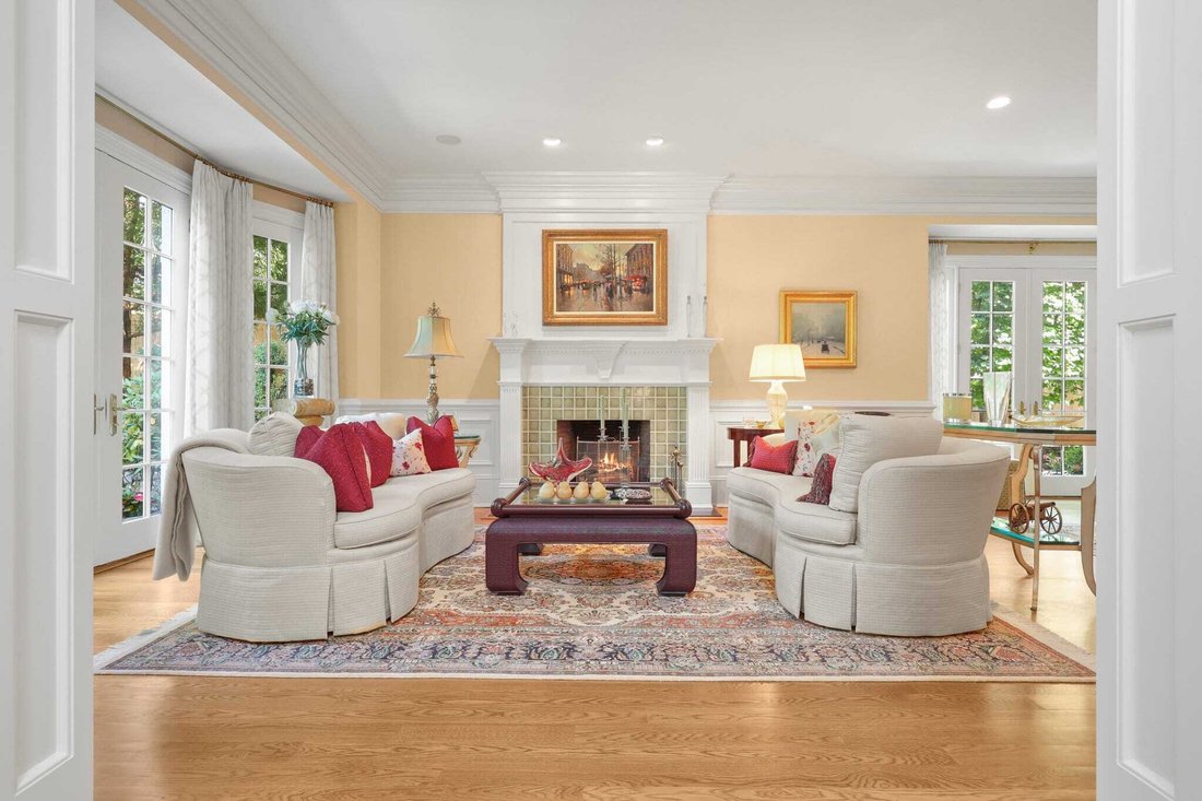 House in Greenwich, Connecticut, United States 3 - 18848903