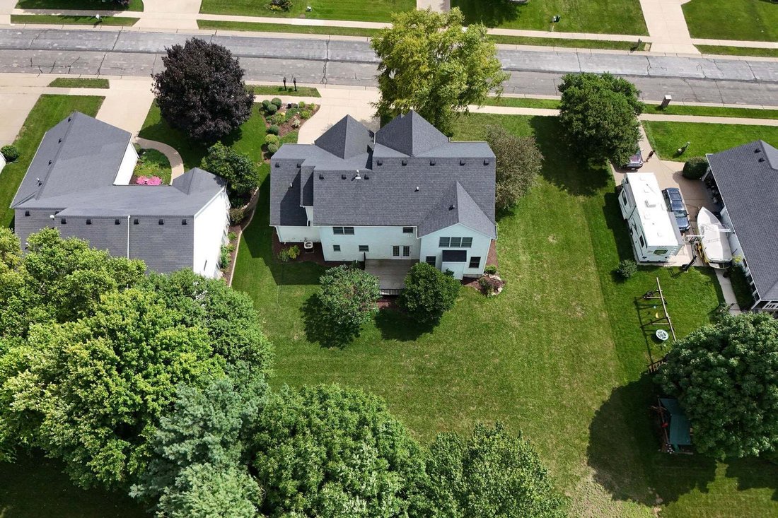 House in Bettendorf, Iowa, United States 4 - 18499414