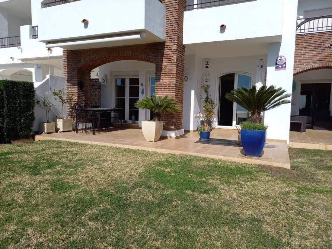 Apartment in Benahavis, Andalusia, Spain 1 - 18857031