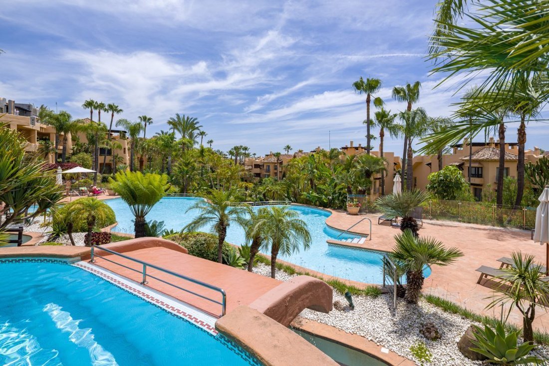 Apartment in Sierra Blanca, Marbella, Spain 4 - 18857326