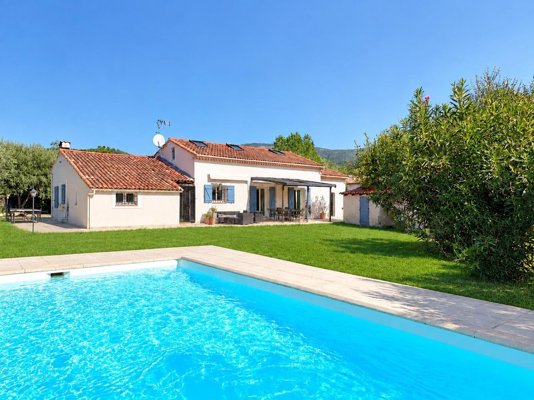 Casa en Grasse, Provenza-Alpes-Costa Azul, Francia 3 - 18844421