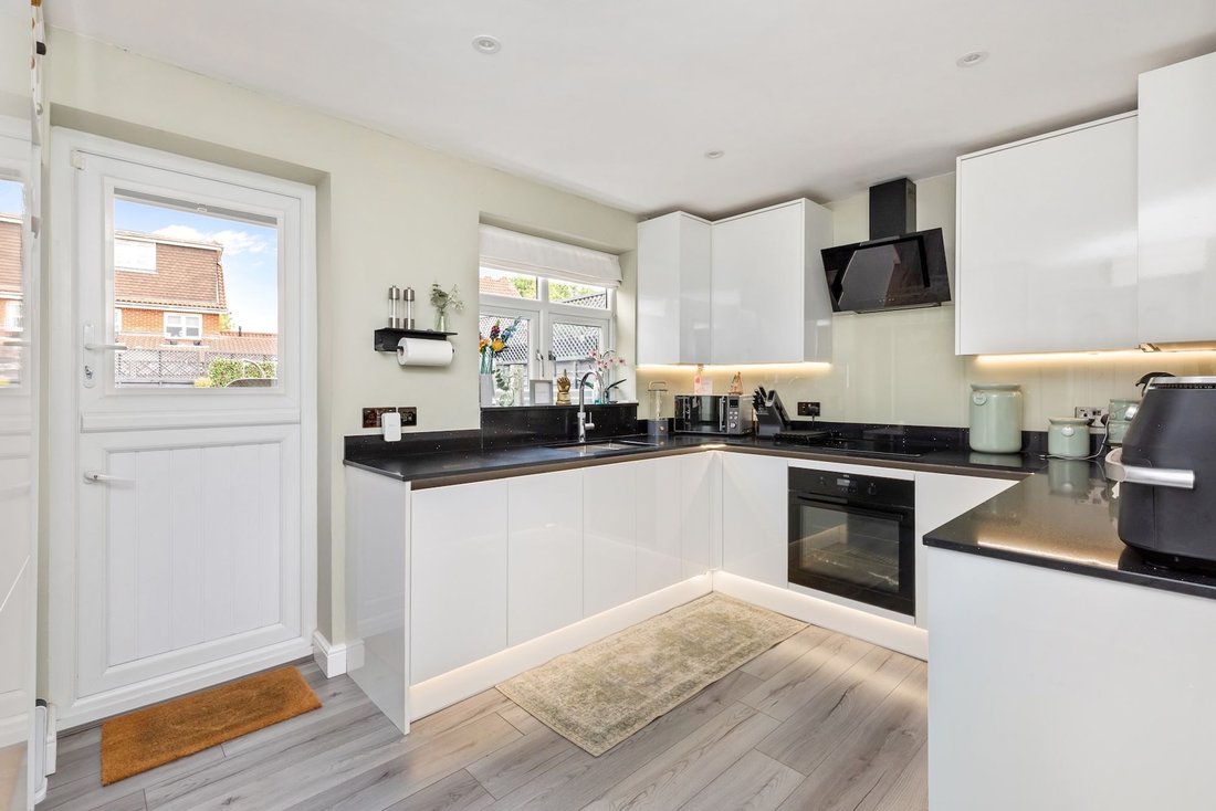 Casa a Fivensgreen, Horsham, Inghilterra 4 - 18843644