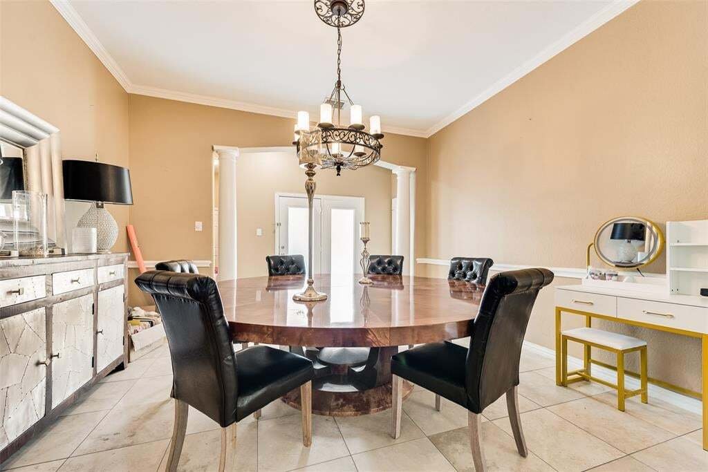 House in Grand Prairie, Texas, United States 5 - 18853264