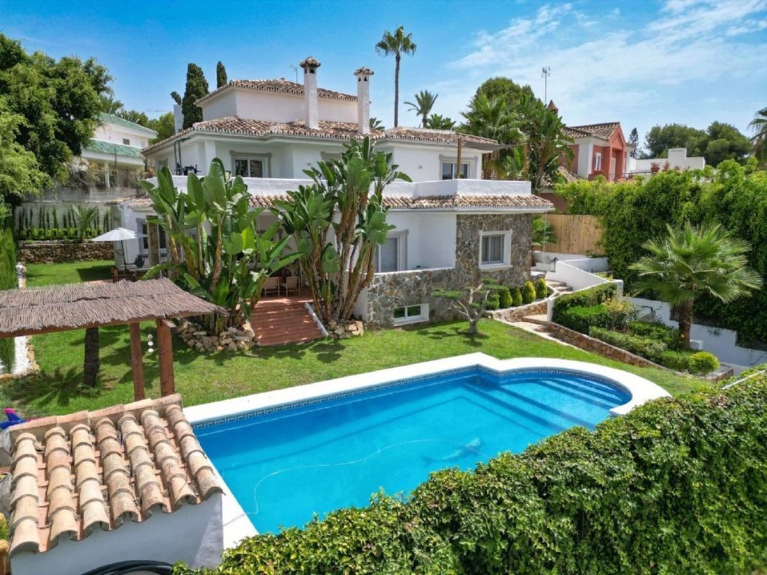Villa in Puerto Banus, Marbella, Spain 1 - 18860345