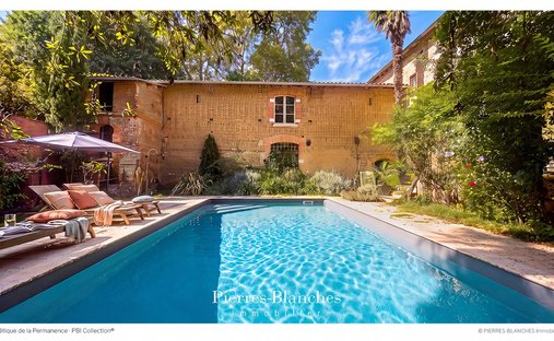 House in Saint Cyprien, Toulouse, France 1