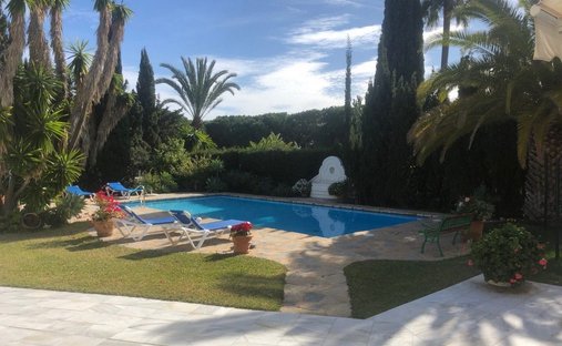 Villa à Elviria-Cabopino, Marbella, Espagne 1