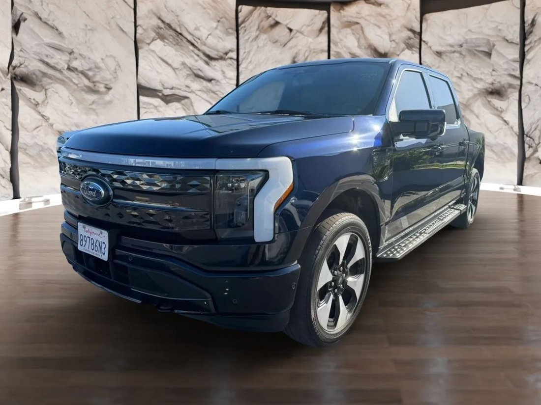 Pickup in Ontario, CA, United States 1 - 18855224