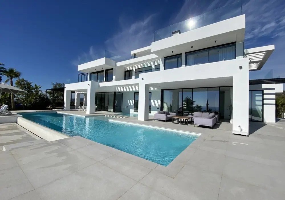 Villa in Estepona, Andalusia, Spain 2 - 18863111