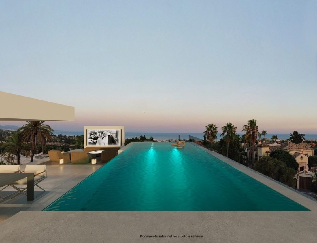 Villa in Puerto Banus, Marbella, Spain 1 - 18862497