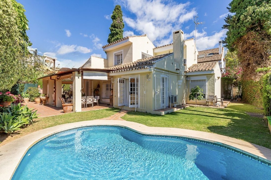 Villa in Marbella, Andalusia, Spain 1 - 18862745