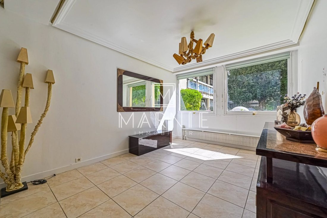 Apartment in Saint Lambert, Paris 15e Arrondissement, Paris 4 - 18850263