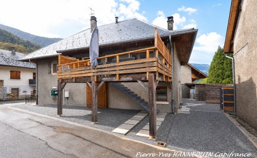 Haus in Giez, Auvergne-Rhone-Alpen, Frankreich 1