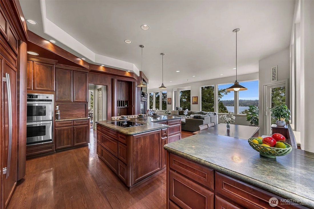 House in Bellevue, Washington, United States 5 - 17881228