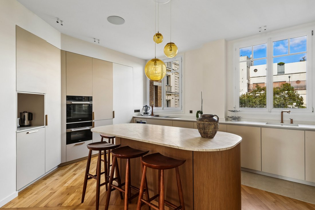 Apartment in Muette Nord, Paris 16e Arrondissement, Paris 5 - 18848157