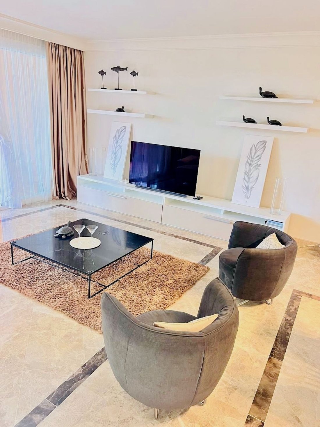 Apartment in Puerto Banus, Marbella, Spain 5 - 18857259