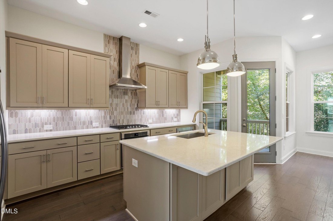 Residenza a Raleigh, Carolina del Nord, Stati Uniti 4 - 18846042