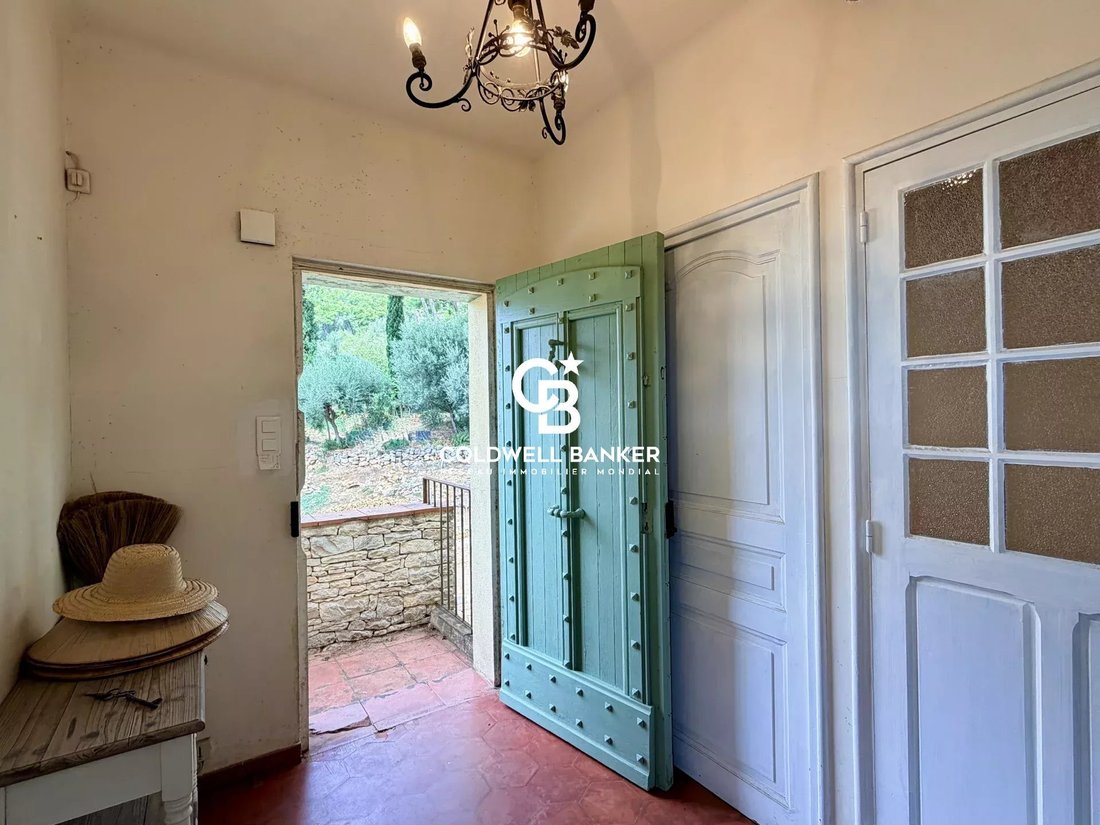 Casa en Carqueiranne, Provenza-Alpes-Costa Azul, Francia 3 - 18848121