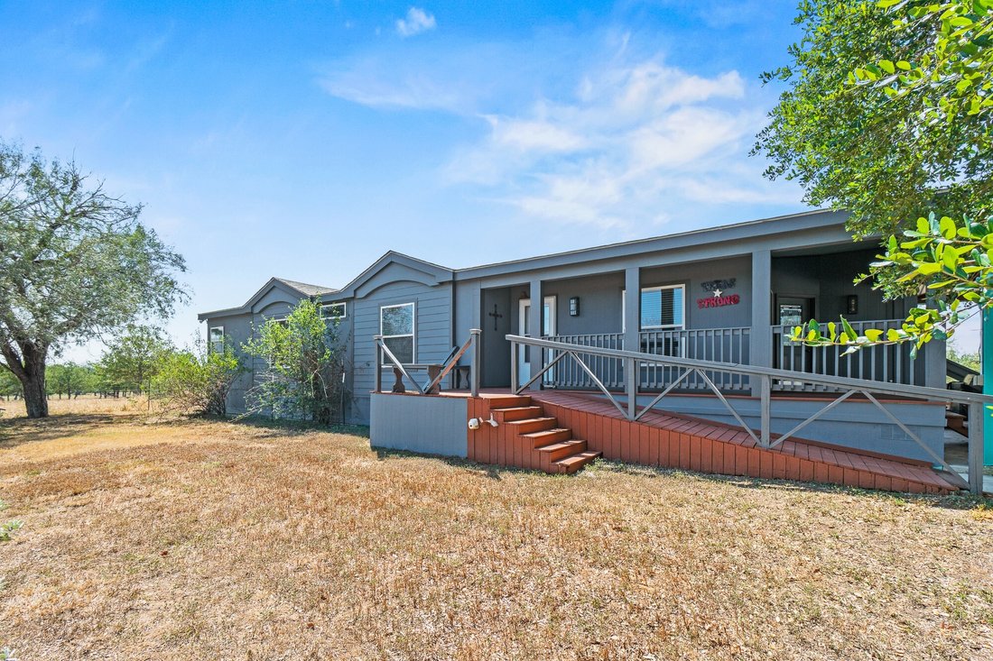 Farm Ranch in Seguin, Texas, United States 1 - 18846646