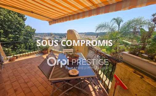 Villa in Bois Fleuri-Chevre d'Or-Saint Philippe, Biot, France 1