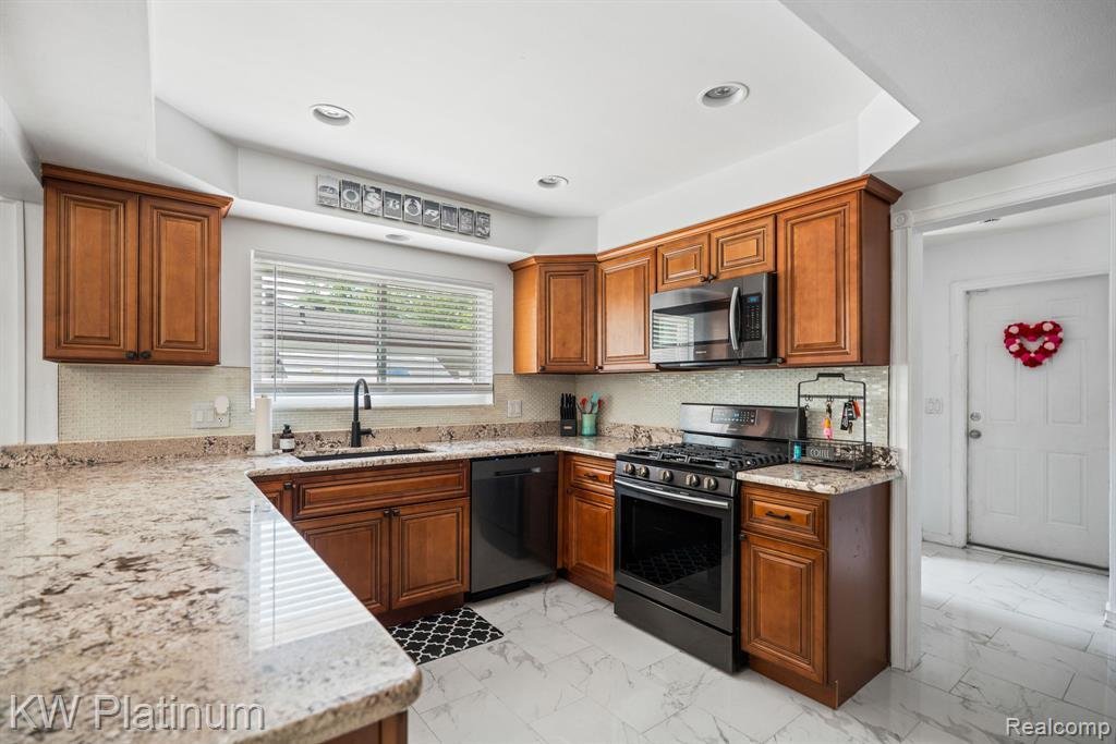 Haus in Sterling Heights, Michigan, Vereinigte Staaten 5 - 18846505