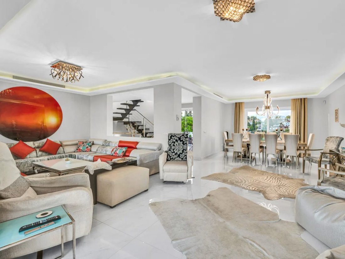 Villa à Puerto Banús, Marbella, Espagne 4 - 18857134
