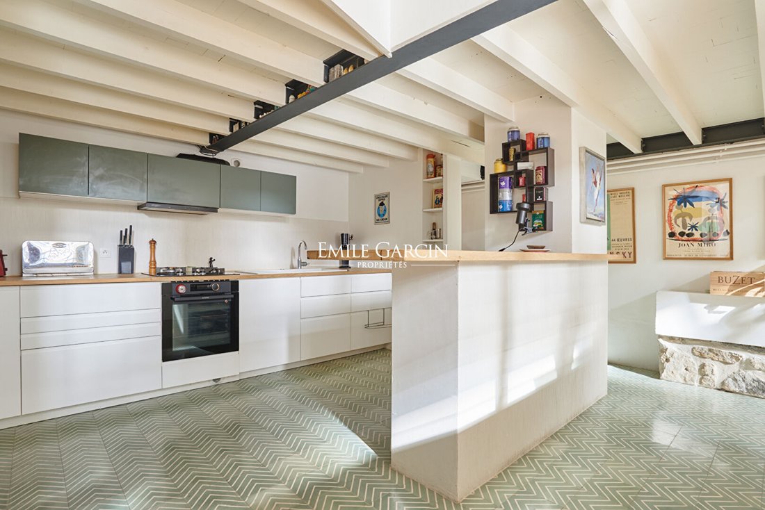 Apartment in Clignancourt-Jules Joffrin, Paris 18e Arrondissement, Paris 5 - 18856101