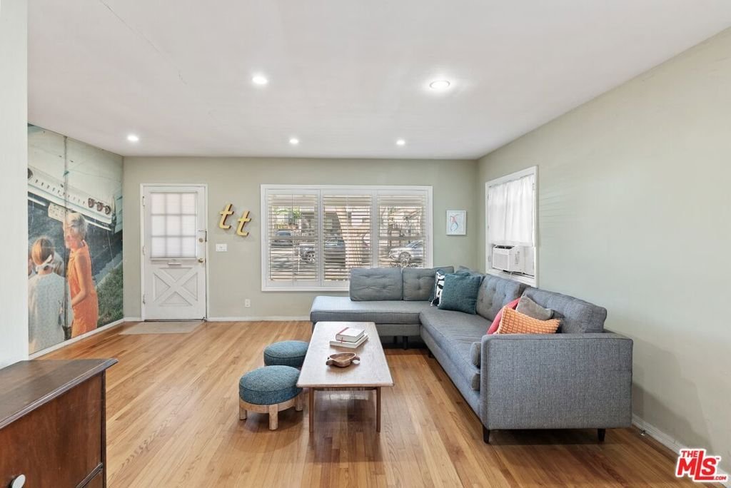 Culver City, California, United States 3 - 18845366