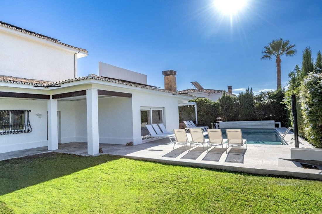 Villa in Arroyo de la Miel, Benalmádena, Andalusien 3 - 18856552
