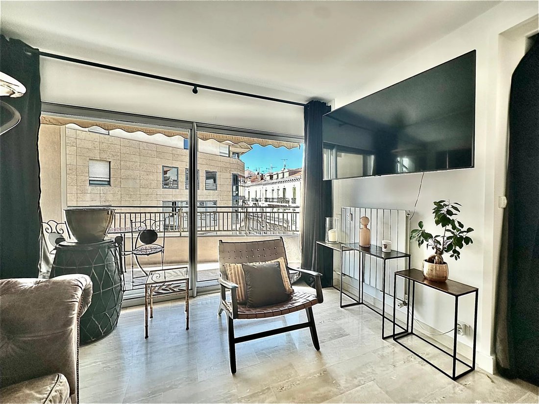 Appartement à Cannes, Provence-Alpes-Côte d'Azur, France 2 - 18847988