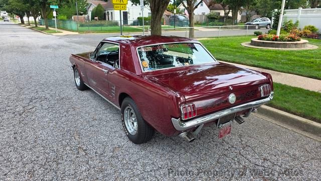 Ford Mustang in Calverton, NY, United States 4 - 18853307