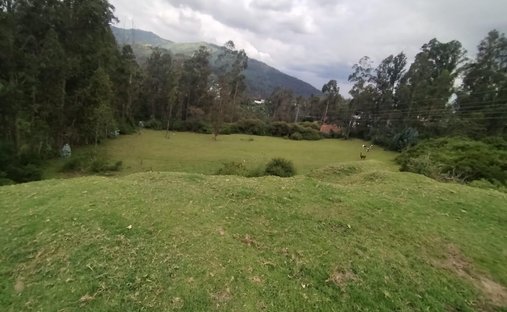 Land in Quito, Provinz Pichincha, Ecuador 1