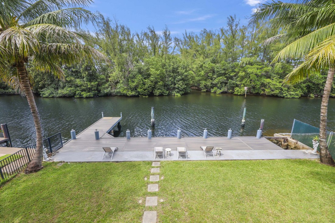 House in Fort Lauderdale, Florida, United States 3 - 18749039