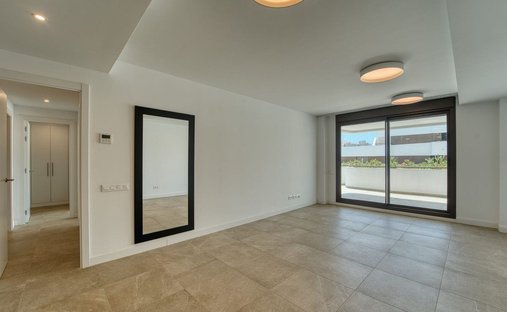 Apartment in Estepona, Andalusia, Spain 1