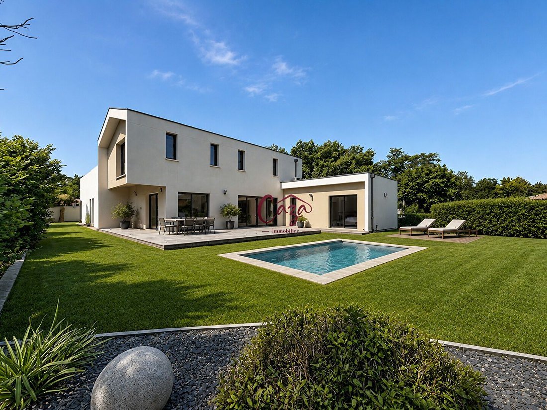 Casa en Fargues-Saint-Hilaire, Nueva Aquitania, Francia 1 - 18848078