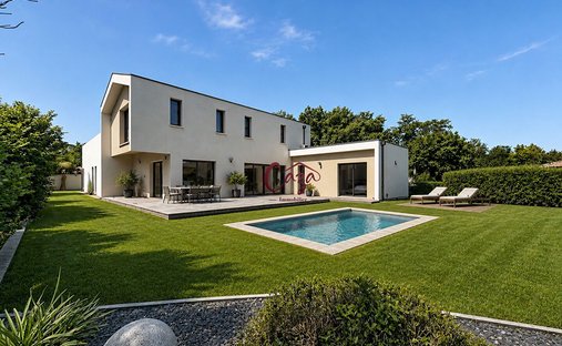 Haus in Fargues-Saint-Hilaire, Neu-Aquitanien, Frankreich 1