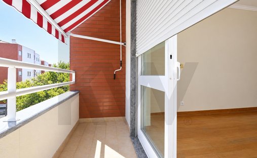 Apartment in Sao Domingos de Rana, Lisbon, Portugal 1