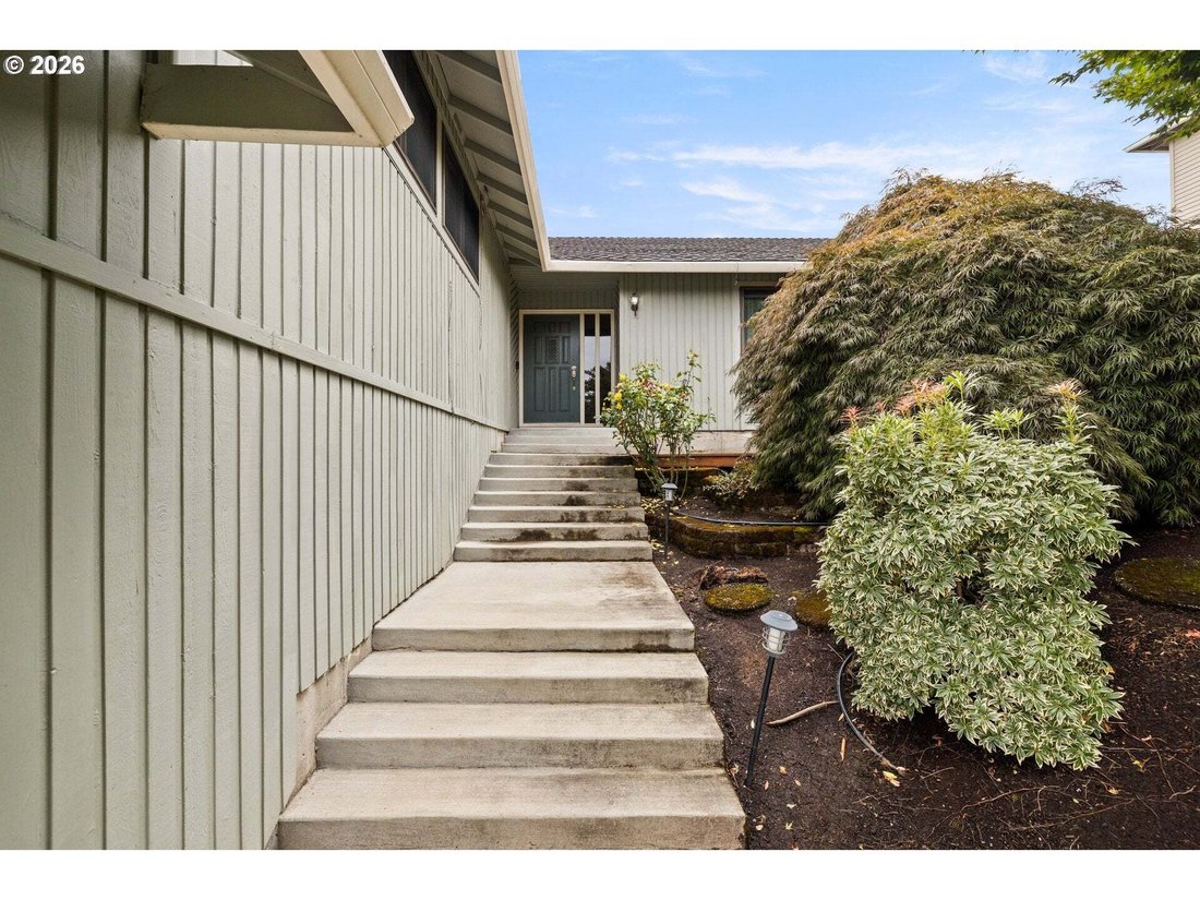 House in West Linn, Oregon, United States 3 - 18844747