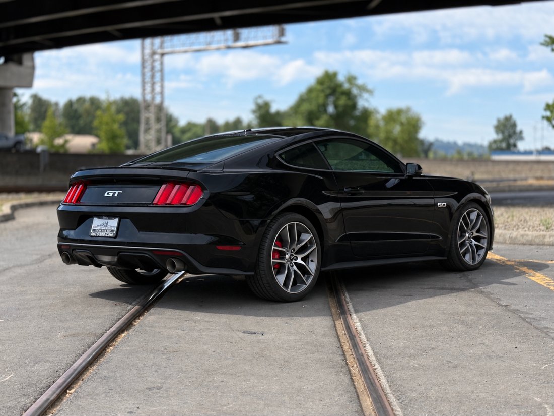 Coupe in Kent, WA, United States 3 - 18003728