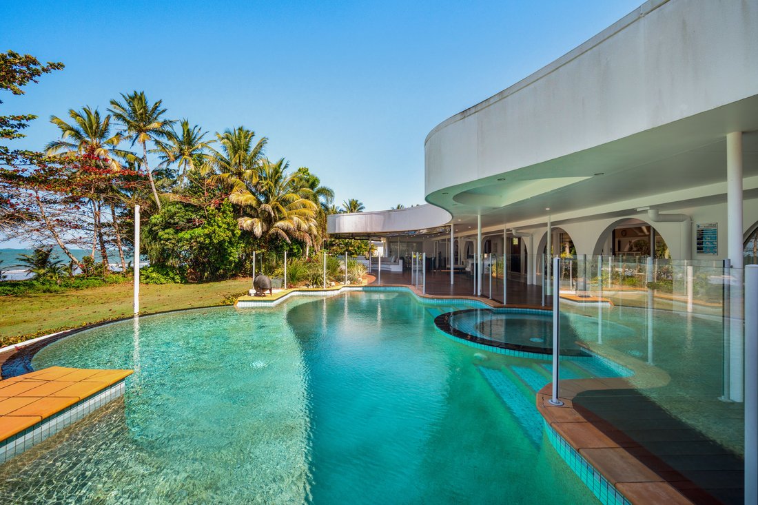 House in Wongaling Beach, Queensland, Australia 4 - 18857611