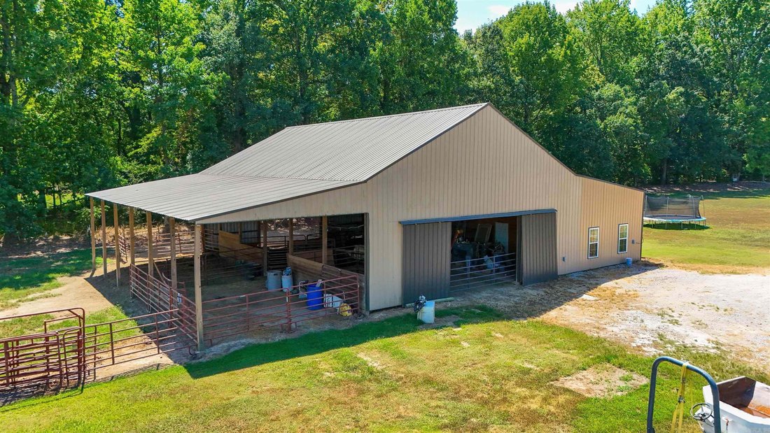 Farm Ranch in Harrisburg, Arkansas, United States 2 - 18858303