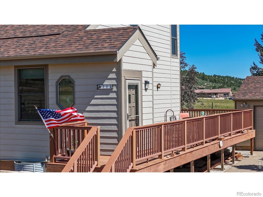 Casa a Berthoud, Colorado, Stati Uniti 4 - 18858457