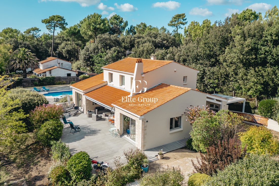 Villa à Saint-Palais-sur-Mer, Nouvelle-Aquitaine, France 2 - 18859320