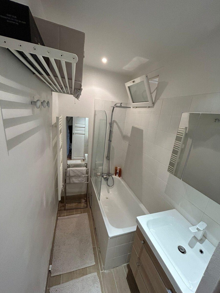 Apartment in Auteuil Sud, Paris 16e Arrondissement, Paris 3 - 18859088