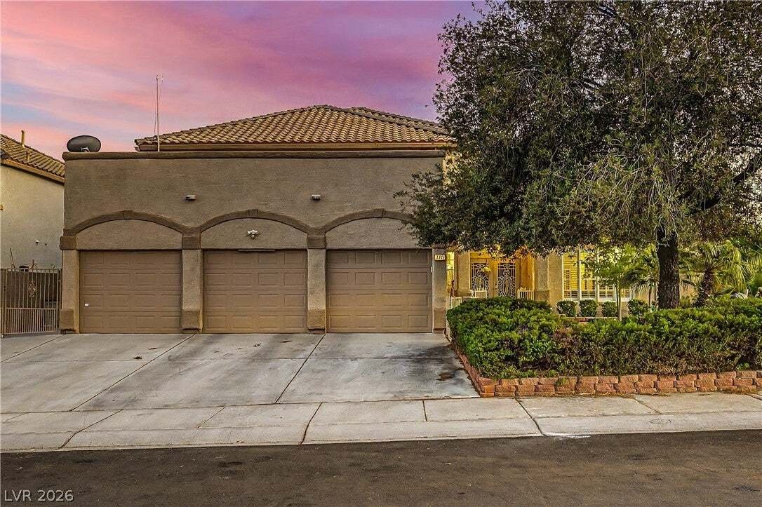 House in Las Vegas, Nevada, United States 1 - 18858393