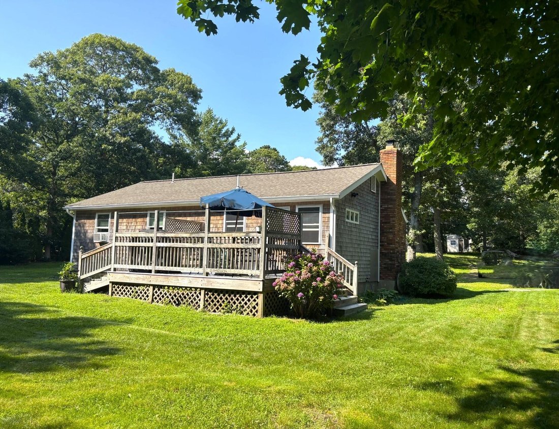 House in Oak Bluffs, Massachusetts, United States 3 - 18659095